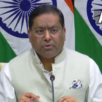 अस्ताउँदो सूर्यलाई अर्घ दिएर मनाइयो छठ (फोटो फिचर)