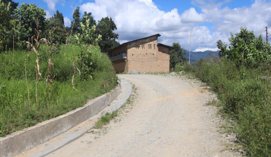 खोङटाङ–खावा भञ्याङ सडक स्तरोन्नति