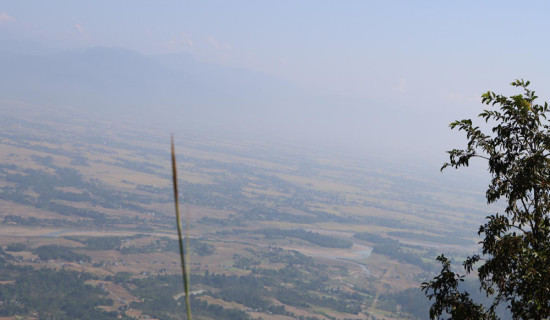 किसानलाई अनुदानमा ई-लोडिङ अटोरिक्सा वितरण