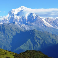 पहिरोमा पुरिएका चलाउने दम्पतीको शव फेला
