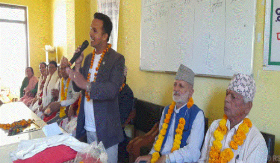 तलबभत्ताको रकम सामाजिक सेवामा खर्चिदैँ फलेवासका वडाध्यक्ष