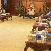 गाउँपालिका पुग्न एक दिनको यात्रा