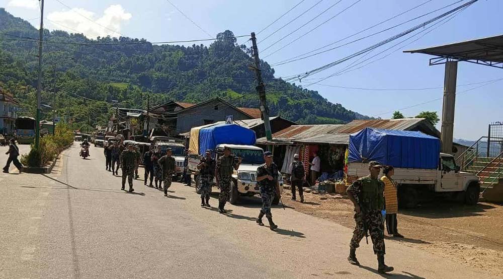 चाडपर्व लक्षित विशेष सुरक्षा योजना : सेना र प्रहरीको संयुक्त गस्ती