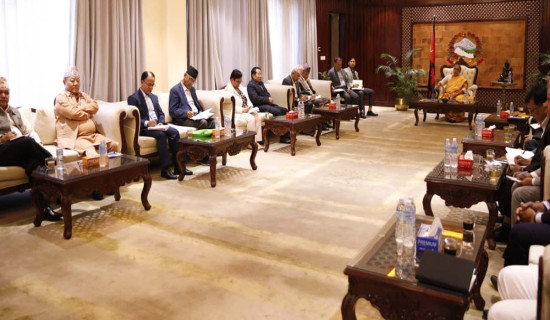 प्रधानमन्त्रीको आह्वानमा बालुवाटारमा सर्वदलीय बैठक