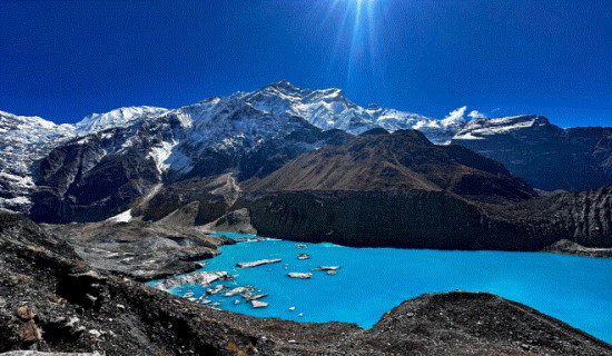अलौकिक ‘पञ्चकुण्ड हिमताल’
