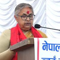 तलेजु मन्दिरमा दर्शनार्थीको घुइँचो (फोटो फिचर)