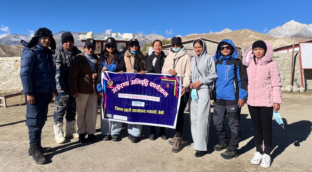 महिला प्रहरीको टोली पुगे उपल्लो मुस्ताङ