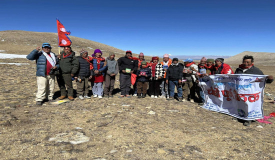 कोक्रोमा नानी, घरदैलोमा उम्मेदवार
