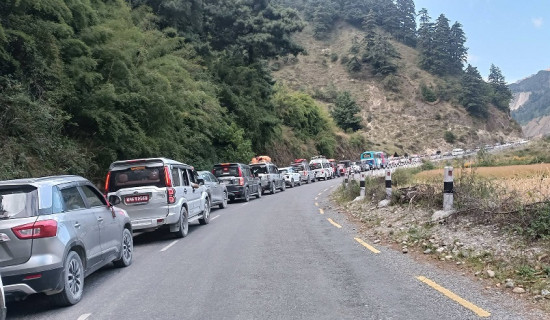 मुस्ताङमा पर्यटक खचाखच, भरिए होटल