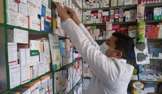 अन्धाधुन्ध एन्टिबायोटिकको प्रयोगले जनस्वास्थ्यमा गम्भीर असर