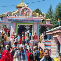 तरकारी खेतीबाट वार्षिक नौं लाख कमाइ
