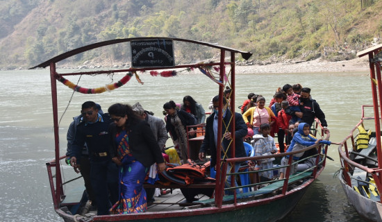 कालीगण्डकी नदिमा जलयातायात (स्टिमर) सूचारु