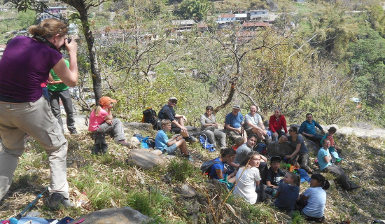 आन्तरिक तथा बाह्य पर्यटकले पर्यटकीय गन्तव्य भरिभराउ
