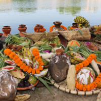 गोली लागेर प्वालैप्वाल भएको पोल बेनी ल्याइँदै
