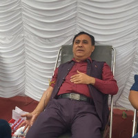 पोतेले रङ्गिएको बजार (फोटो फिचर)