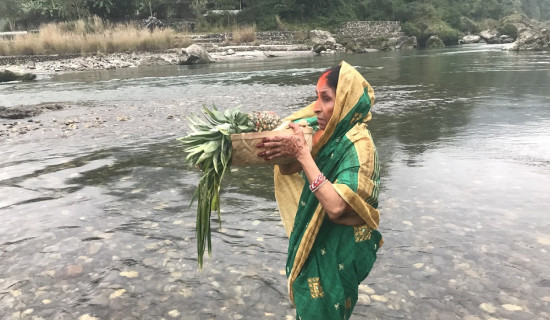 तराईको सीमा पार गर्दै छठ पर्व अब पहाडमा पनि