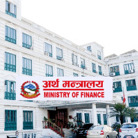 काठमाडौँमा छठको रौनक सुरु, सिँगारिँदै गौरीघाट, कमलपोखरी