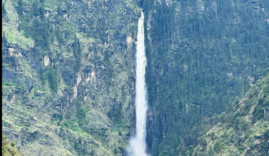 पचालझरना पुग्नै समस्या