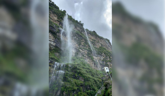 धार्मिक आस्था, संस्कृति र पर्यटनको सङ्गम-गङ्गाजमुना झरना