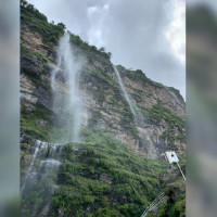 सोलुको लोबुचेमा हेलिकप्टर दुर्घटना, चालक सकुशल