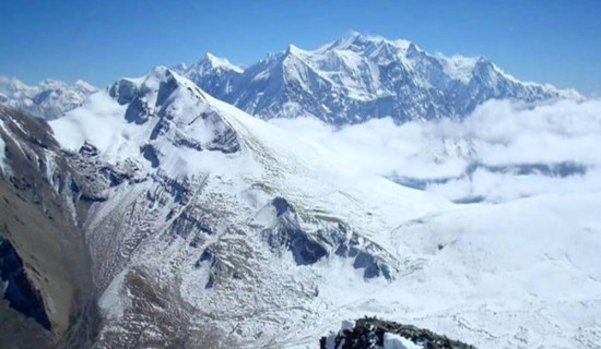 मुस्ताङको 'हिडन भ्याली' मा फसेका पर्यटकको उद्धार सुरू