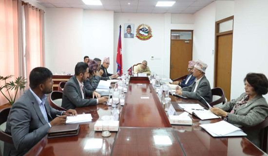 लेक लागेर तीन जनाको ज्यान गयो