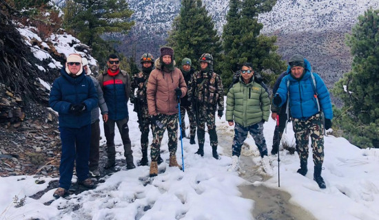 फसेका पर्यटकको उद्धारमा तालिमप्राप्त टोली परिचालन