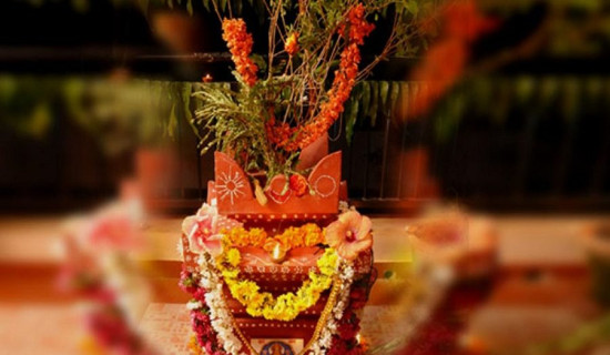 आज हरि बोधिनी एकादशी : घरमा तुलसीलाई दामोदरसँग विवाह गरिँदै