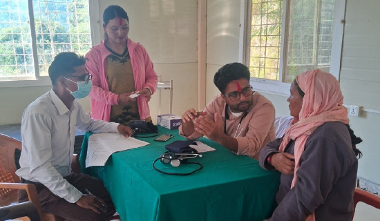 सल्यान दार्मामा स्वास्थ्य शिविर : २४७ जनाले सेवा पाए, २३ जनामा स्क्रब टाइफस