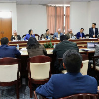 नाटकबाट सङ्कलित रकम वृद्धाश्रमलाई