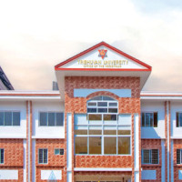 राजनीतिक अभियान तीव्र, निर्माण सुस्त