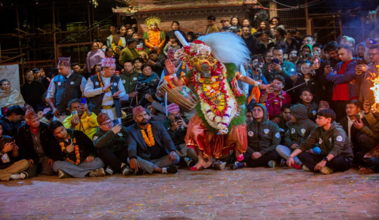 आमनिर्वाचन आज