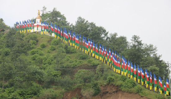 पर्यटकको रोजाइमा पाख्रीबासको राम्चेडाँडा