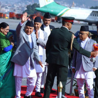 विमानको पर्खाइमा विमानस्थल