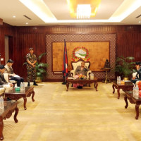 सेनेटरी प्याड बनाउन छात्राहरुलाई तालिम