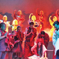 नवीन प्रयोगका यथार्थवादी कथा