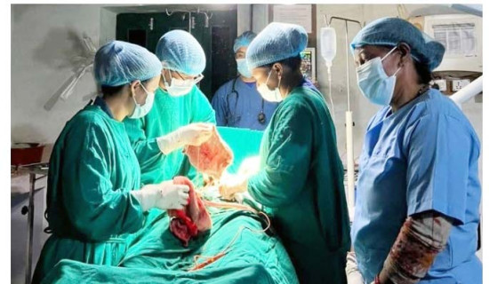 हुम्लामा पहिलो पटक गर्भवतीको शल्यक्रिया