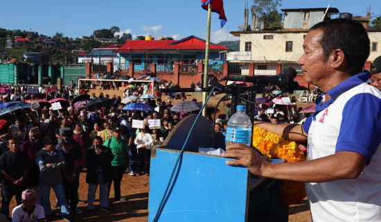 निःशुल्क आँखा शिविरले एक सय बढीको जीवनमा उज्यालो