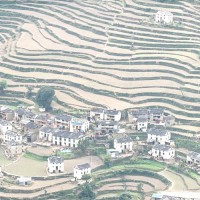 मौसम खुलेसँगै मनास्लु क्षेत्रमा पर्यटकको चहलपहल बढ्यो