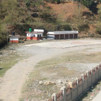 ठेकेदार बदमासीले दश वर्षदेखि शिक्षा कार्यालय भवन अलपत्र