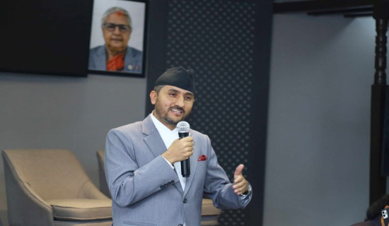 चलचित्र क्षेत्रको श्रीवृद्धिका लागि सरकार प्रतिबद्ध : सञ्चारमन्त्री खरेल