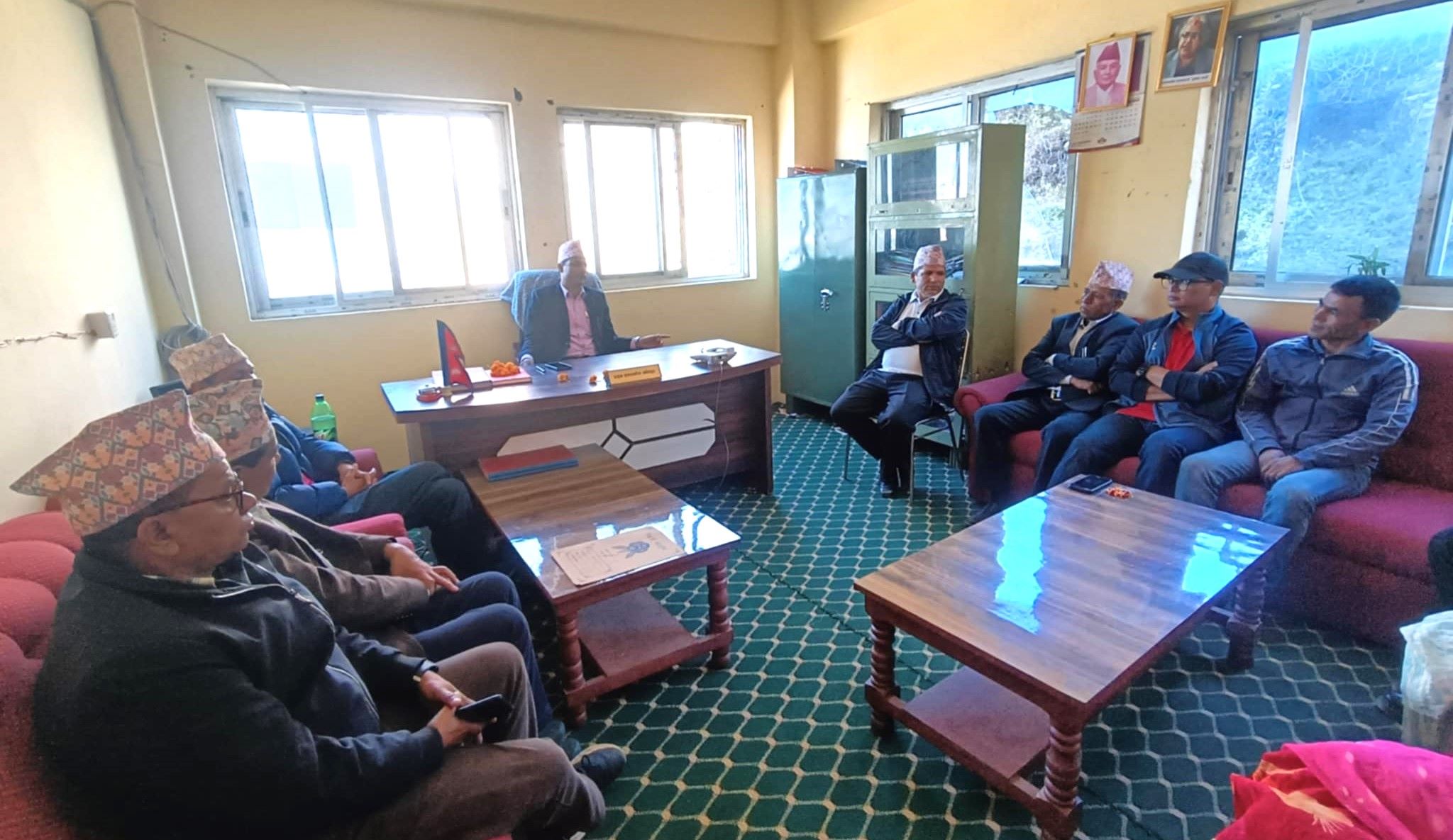 हाजिर भएको २१ दिनमा प्रमुखको सरुवा