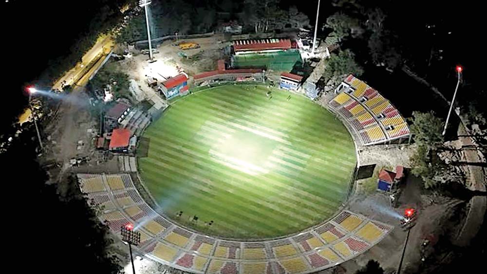 मुहार फेर्दै त्रिवि रङ्गशाला