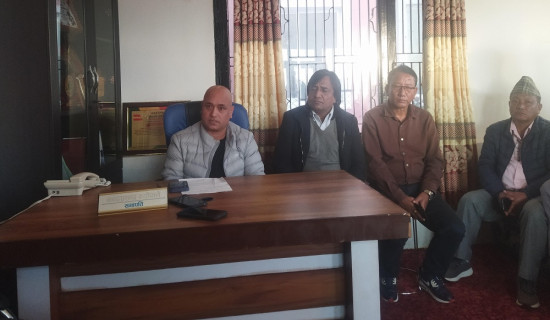 चुनाव अघि महाधिवेशन गर्न गोरखा कांग्रेसको माग