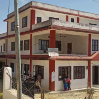 तीन वटा कार्यालयको सेवा एउटै भवनबाट