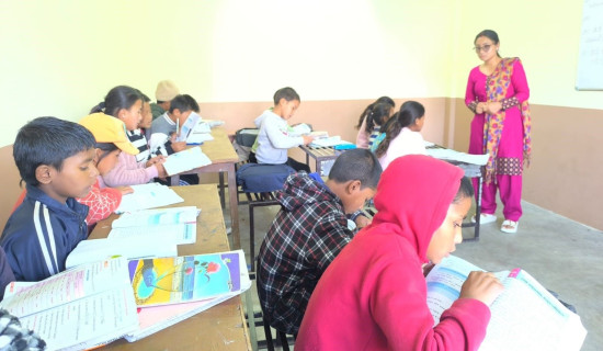 मुस्ताङका विद्यालय जाडो छल्न सरे पोखरा