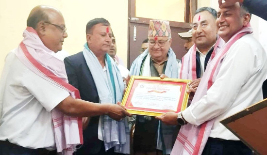 स्वास्थ्य सेवा प्रवाहमा लालबन्दी पहिलो