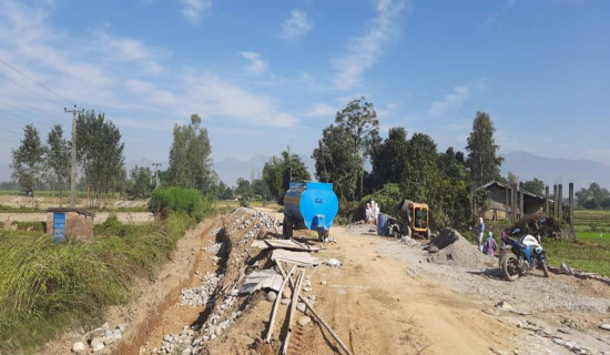 निर्वाचन गराउन आयोग प्रतिबद्ध