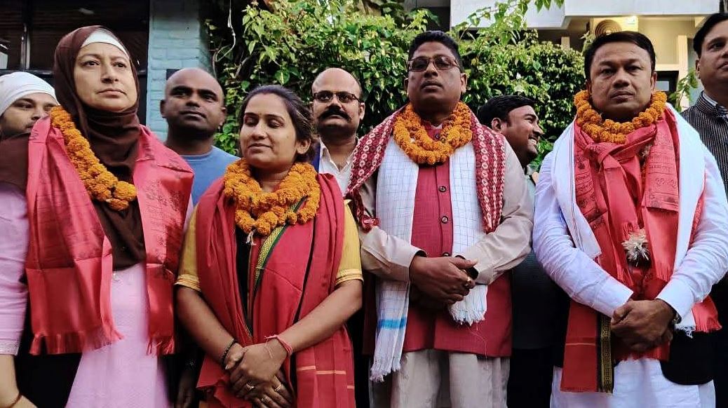 मुख्यमन्त्रीको कार्यालयमा तालाबन्दी