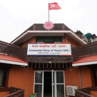 मालपोत प्रमुख अधिकारी निलम्बनपछि सेवा प्रभावित